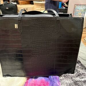 Black Crocodile-Embossed Women’s Bag